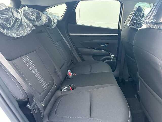 Hyundai Tucson 1.6 T-GDi (230ps) SE Connect Hybrid
