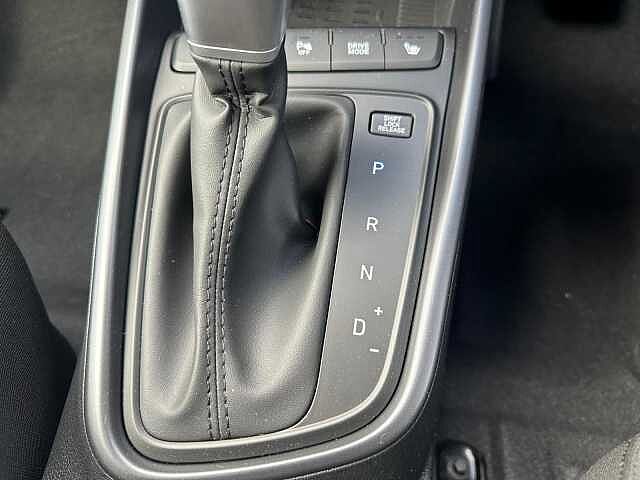 Hyundai Bayon 1.0 T-GDi (100ps) Premium 48 Volt MHEV DCT