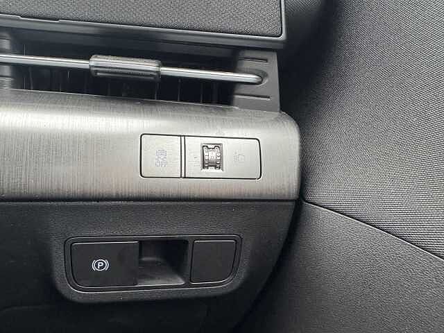 Hyundai KONA 160kW Advance 65kWh