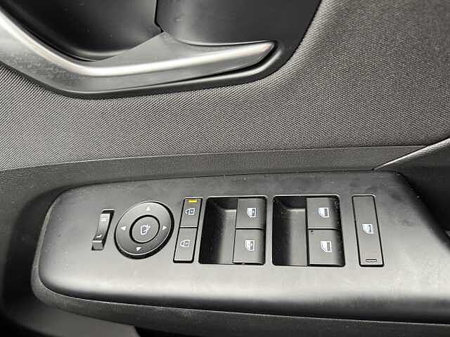 Hyundai KONA 160kW Advance 65kWh