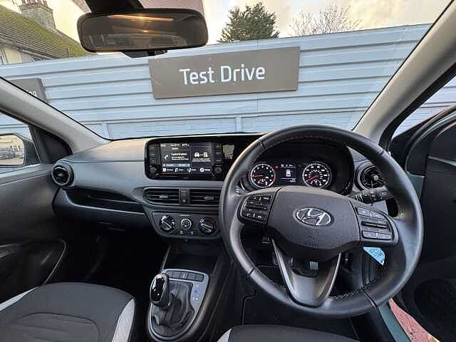 Hyundai i10 1.0 MPi SE Connect 5dr Auto