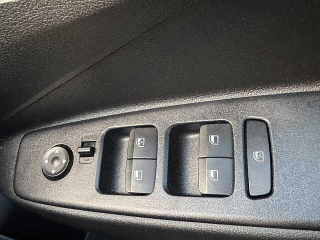 Hyundai i10 1.0 MPi SE Connect 5dr Auto