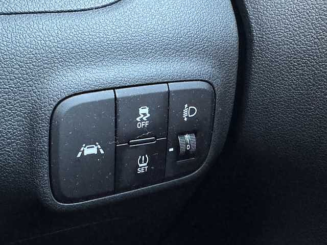 Hyundai i10 1.0 MPi SE Connect 5dr Auto