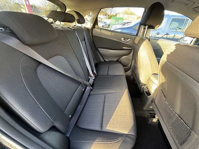 Hyundai KONA 1.6 GDi Hybrid Premium 5dr DCT