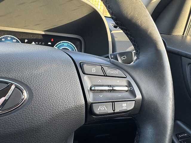 Hyundai KONA 1.6 GDi Hybrid Premium 5dr DCT