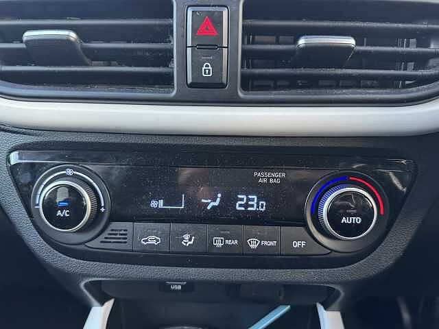 Hyundai i10 1.2 MPi Premium 5dr Auto